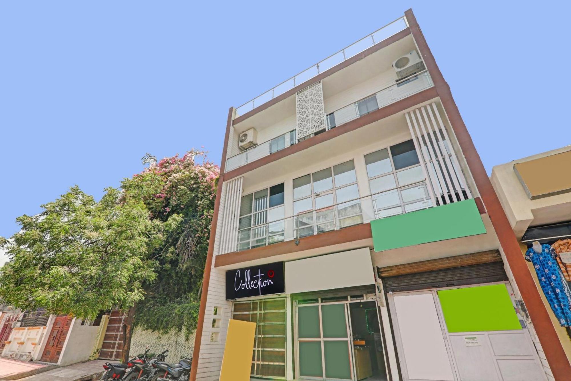 Capital O Phenix Elite Near Phoenix United Lucknow Ngoại thất bức ảnh